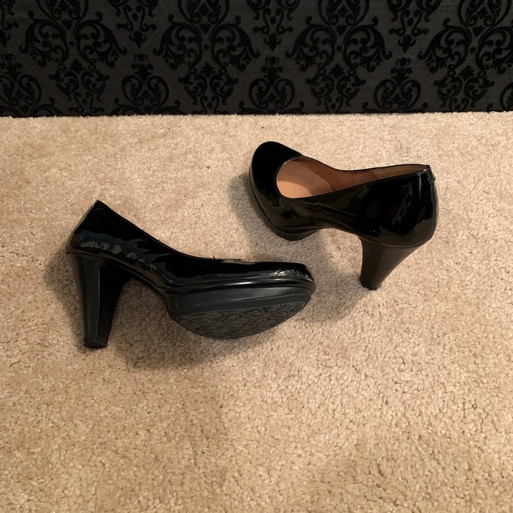 Sofft Black Pump
